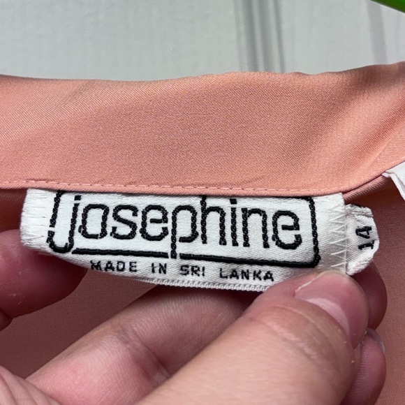 Josephine Peach Coral Button Front Blouse | Satin Feel | Size 14 - Picture 4 of 7